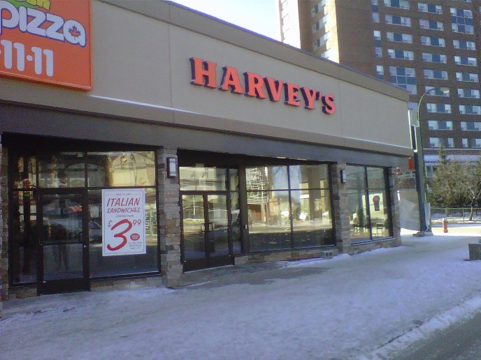 Harvey's Portage Avenue Winnipeg Виннипег