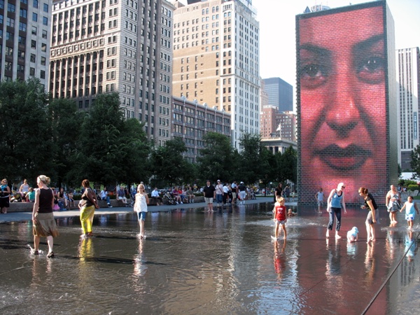 Чикаго, Кроун фонтан экран
