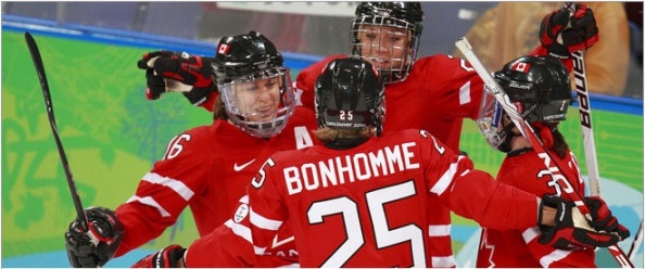 девчонки канадские хокеистки на олимпиаде в Ванкувере 2010