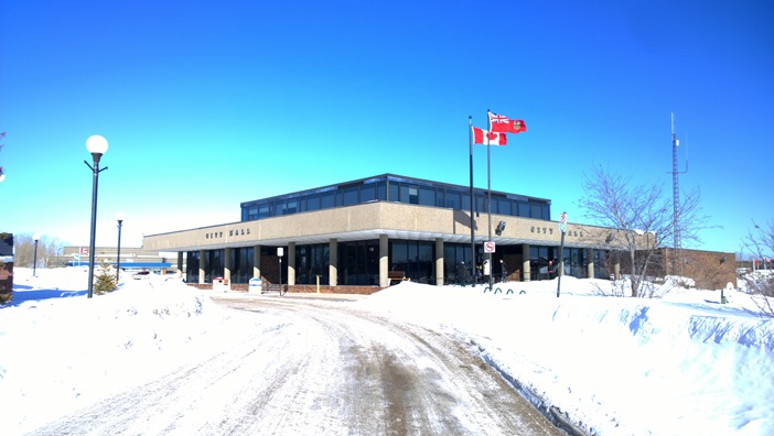 Муниципалитет Томпсон Манитоба Канада. City Hall Thompson Manitoba Canada