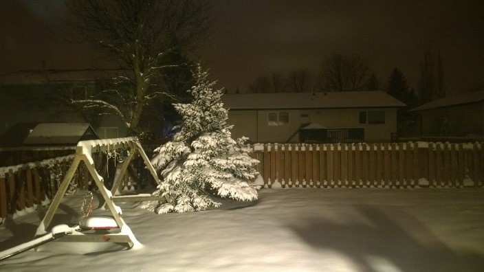 Виннипег Чарльзвуд погода зима и снег Winnipeg Charleswood